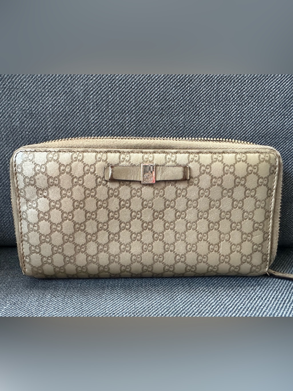 Gucci Microguccissima Leather Bow Zip Wallet Metallic Beige/Gold Authentic